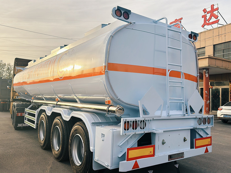 Gasoline transport 42,000 litre fuel tank semi trailer